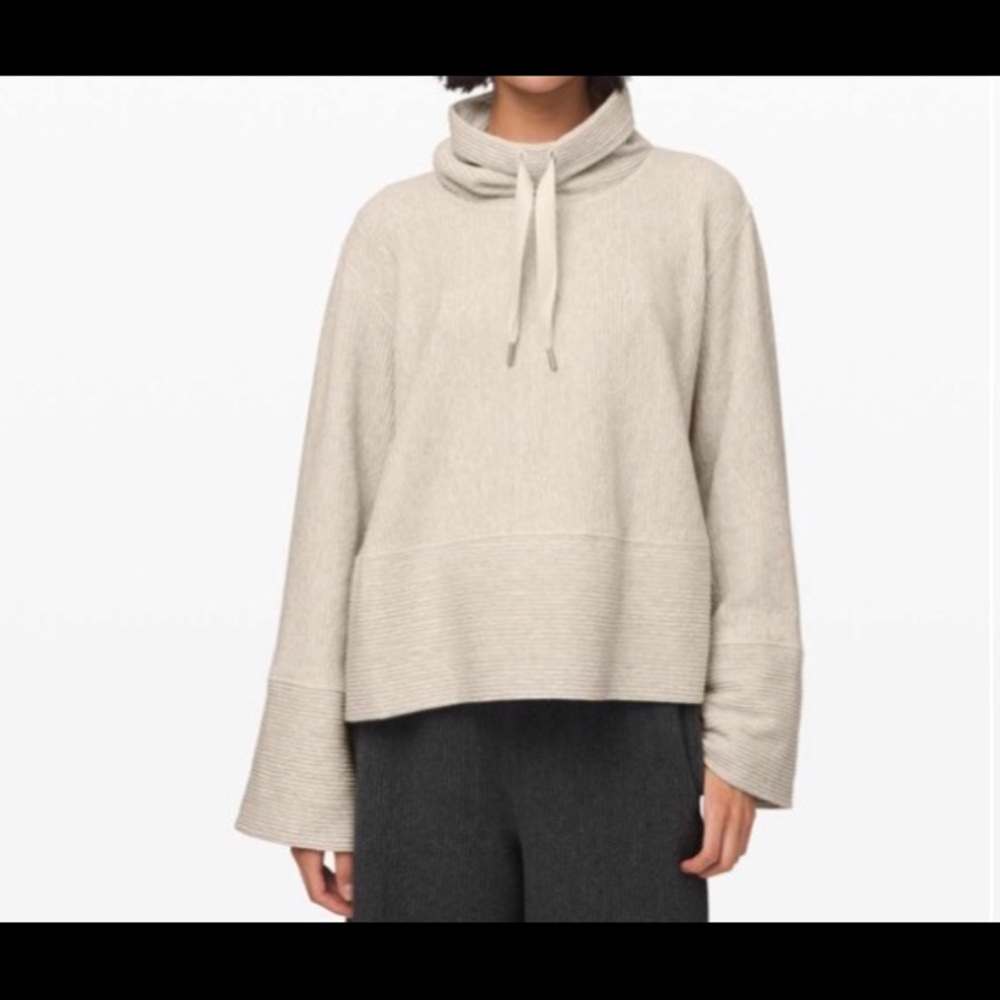 Lululemon pullover